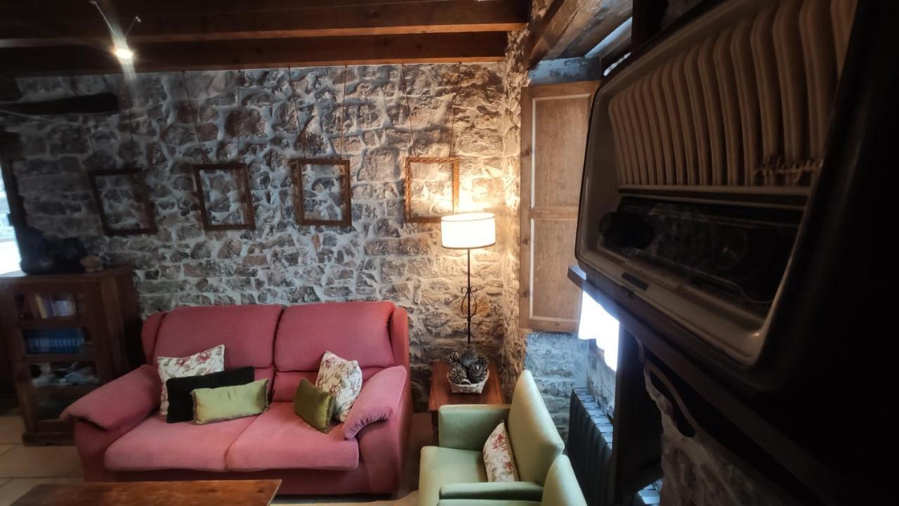 El Colladin Guest House Llerices Eksteriør bilde