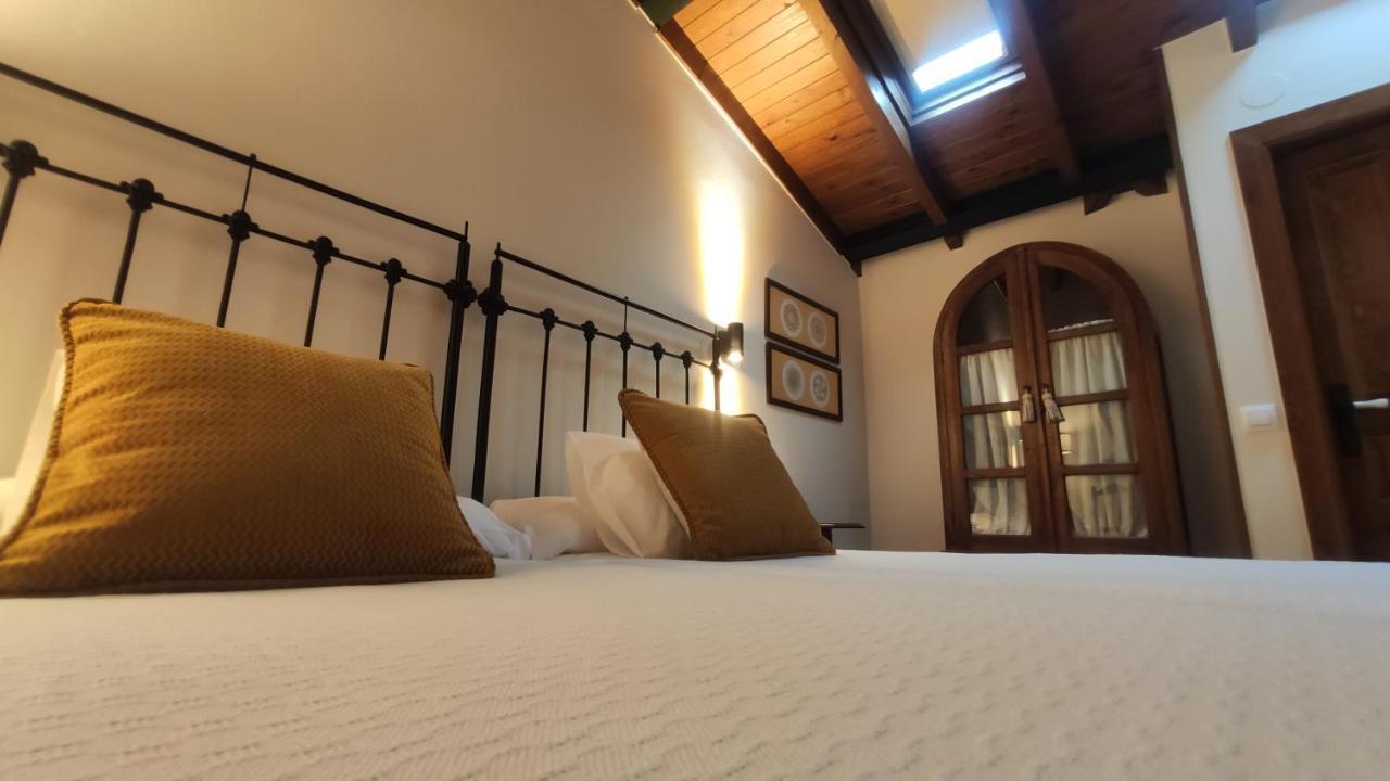 El Colladin Guest House Llerices Eksteriør bilde
