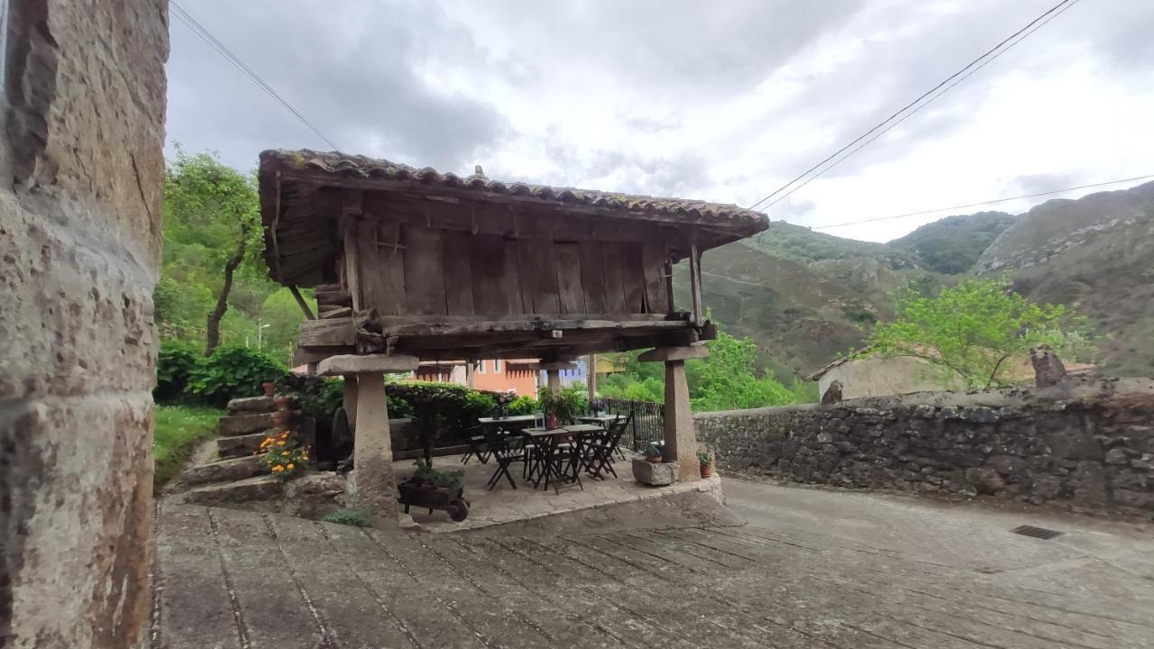 El Colladin Guest House Llerices Eksteriør bilde